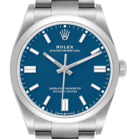 Blue dial of a Rolex Oyster Perpetual 36 126000