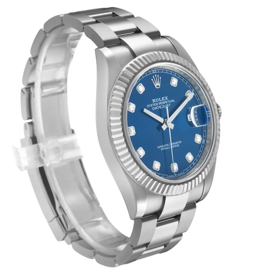 Bracelet and case of a Rolex Datejust 41 seen from the side