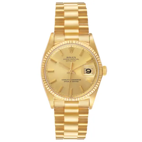 Vintage 1970 Rolex Datejust 1601 with champagne dial and acrylic crystal